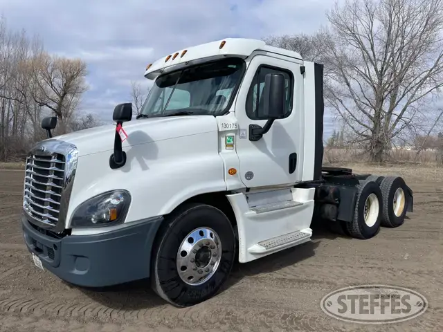 2016 Freightliner Cascadia