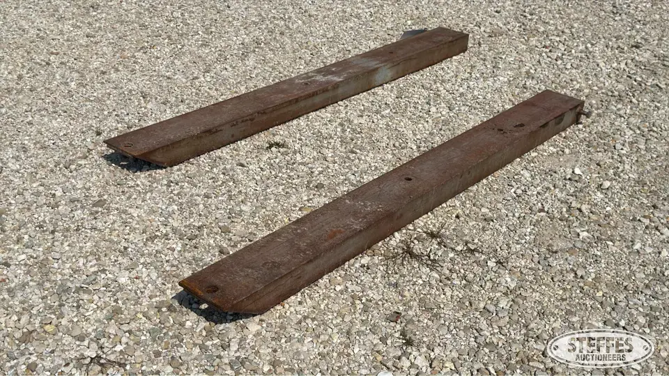 84” Pallet fork extensions Loader Attachment