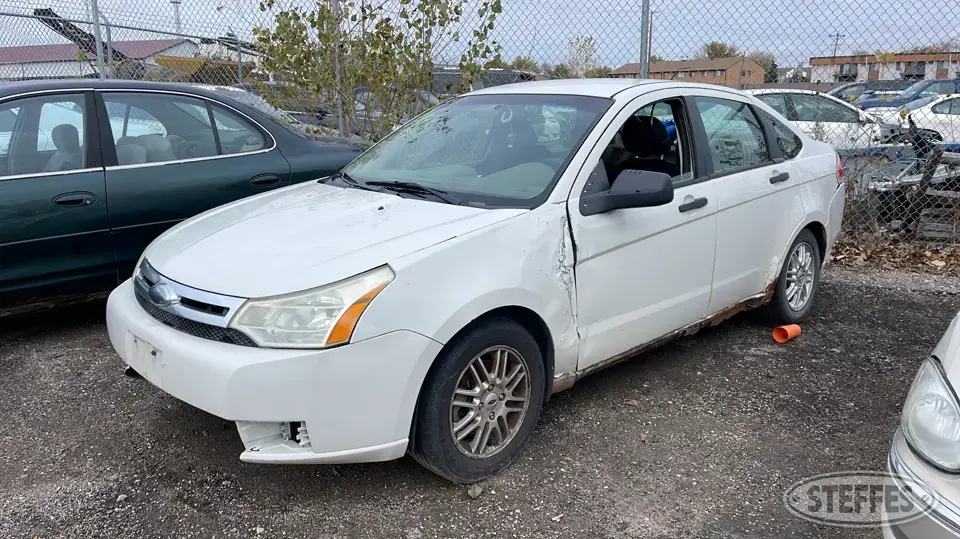 2009 Ford Focus SE Car