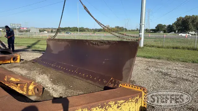 CAT D8T-A