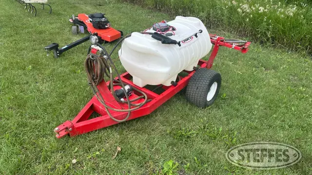 Fimco pull-type sprayer