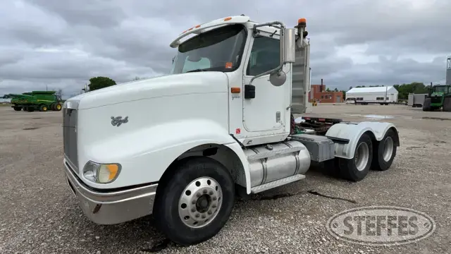 2003 International 9400i