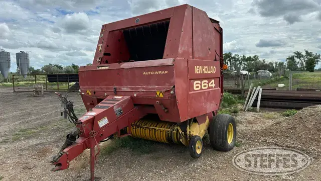 New Holland 664