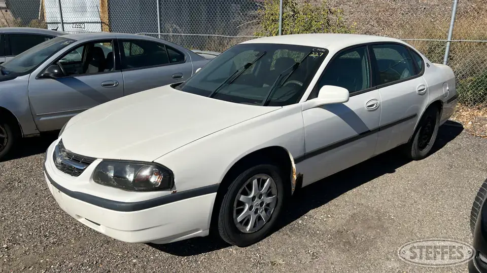 2005 Chevrolet Impala Car