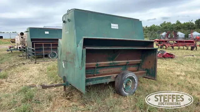 Vern’s Mfg. creep feeder