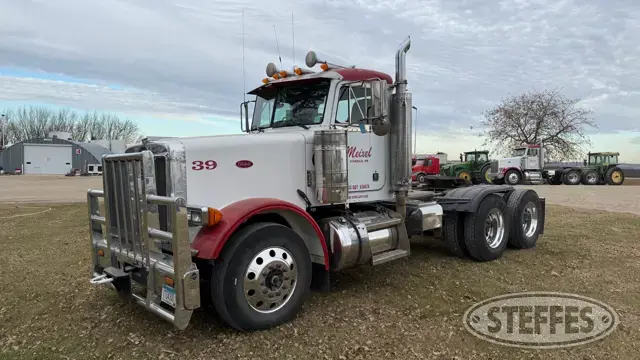 2001 Peterbilt 378