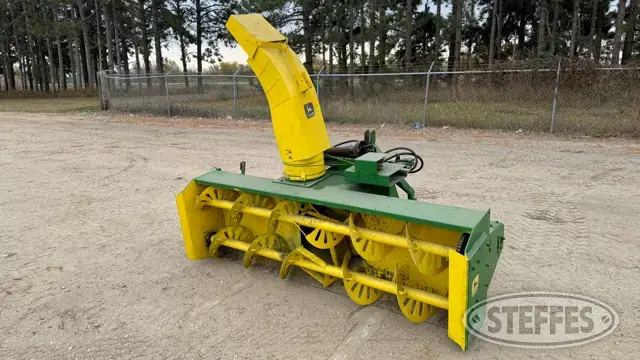 John Deere 275