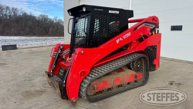 2022 Manitou 3200VT