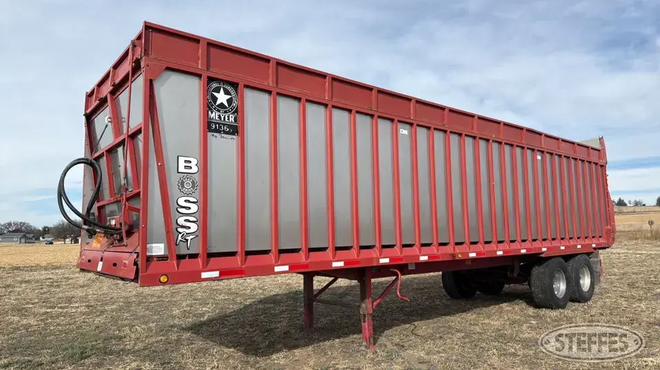 2012 Meyer 9136T Live Bottom Trailer