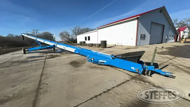 2017 Brandt Grainbelt 1585