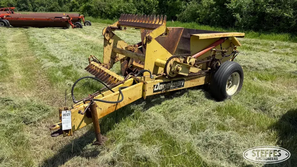 Degelman R570S Rock Picker