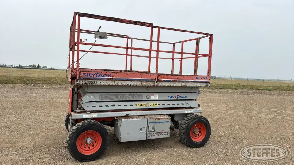 2003 Skyjack SJ7127 Scissor Lift
