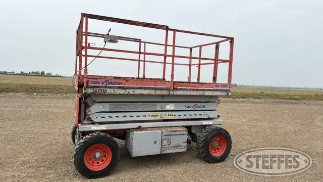 2003 Skyjack SJ7127