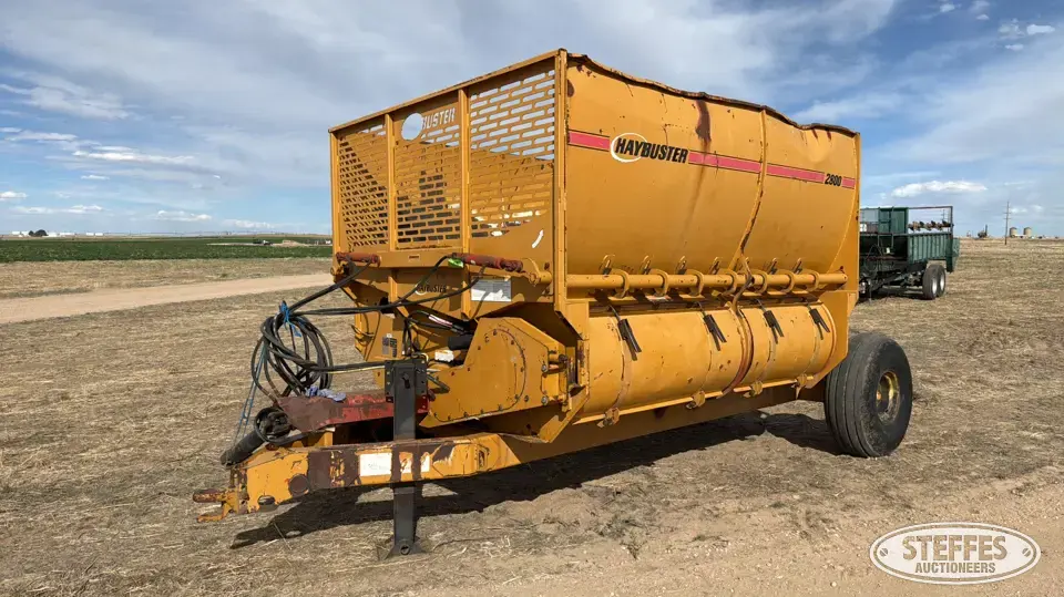 2008 Haybuster 2800 Forage Processing