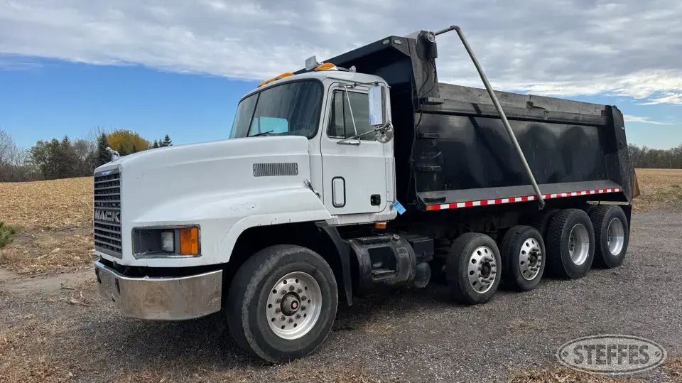 1990 Mack CH613 Dump Truck