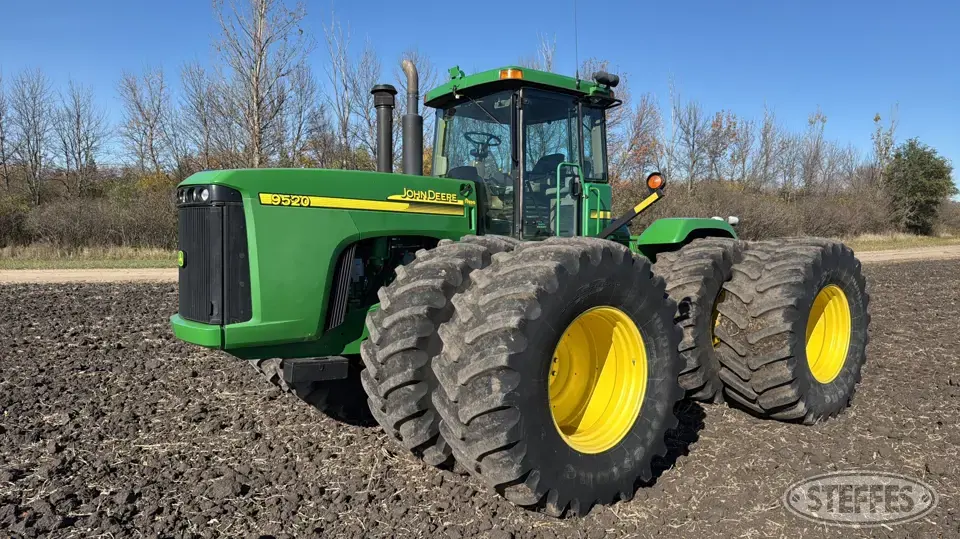 2002 John Deere 9520 4WD Tractor