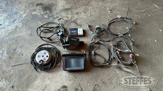 Trimble FM-750
