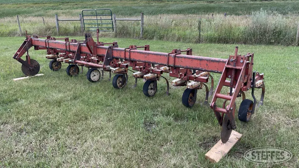 International 153 Row Crop Cultivator