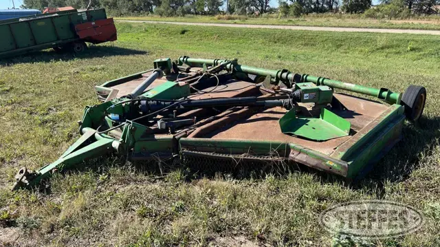 John Deere 1518