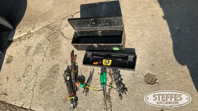 Toolbox w/contents