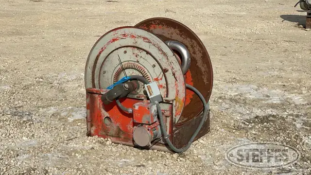 Electric hose reel