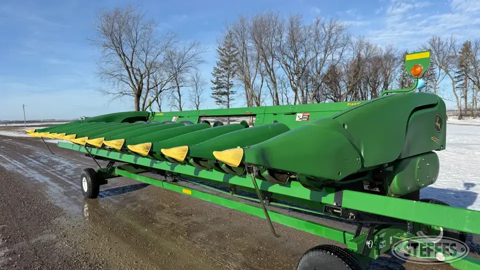 2012 John Deere 612C Corn Head