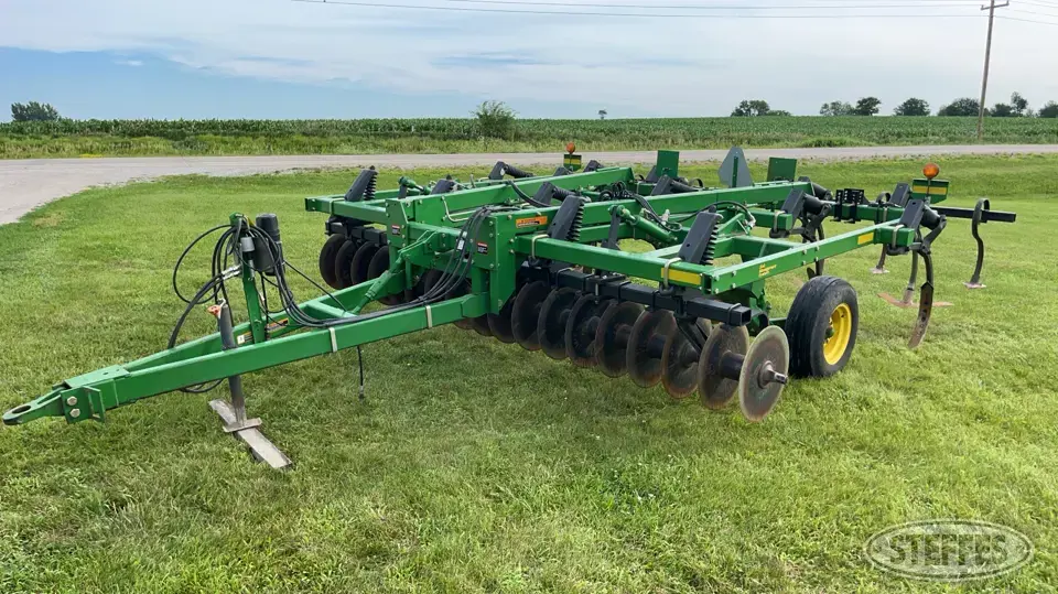 John Deere 714 Coulter Chisel
