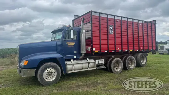 1989 Freightliner FLD120