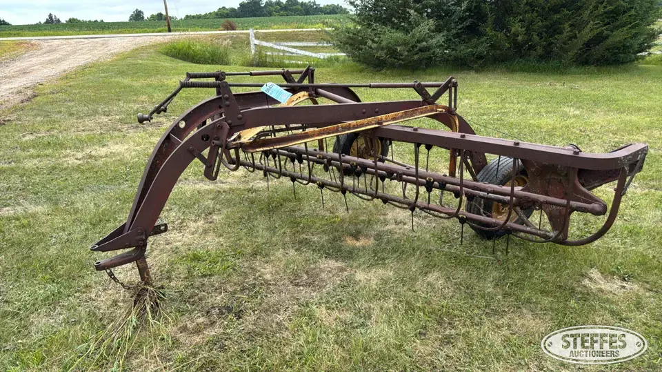 New Holland 55 Rake