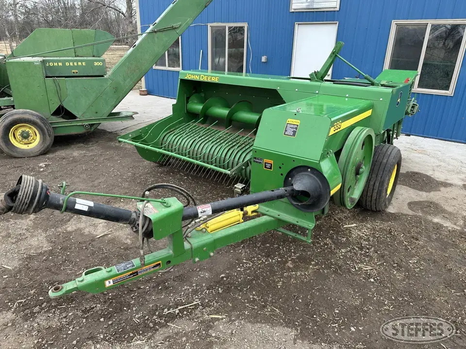 2014 John Deere 338 Square Baler