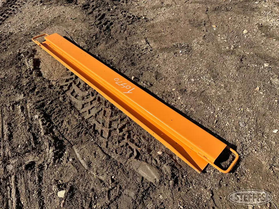 (2) 2023 Wolverine Construction Support Item