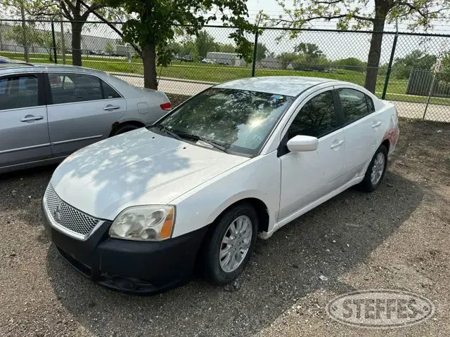 2012 Mitsubishi Galant FE