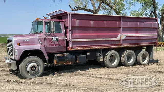1987 Ford L9000