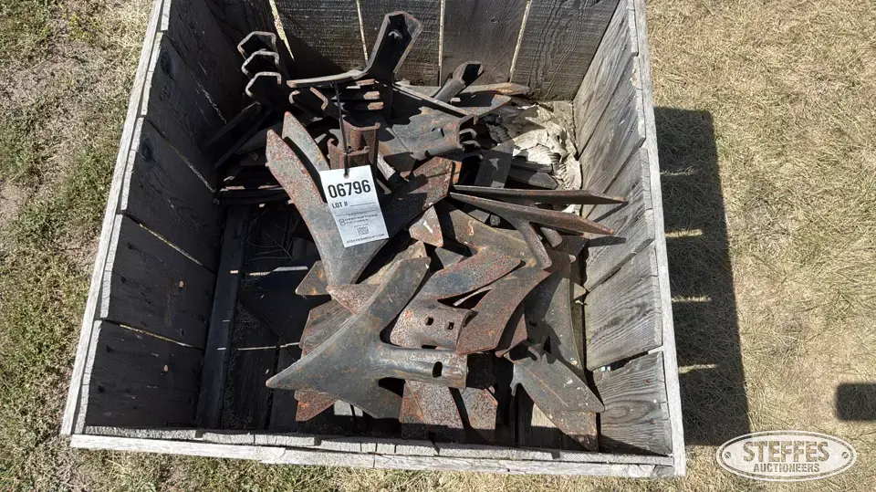 Field cultivator sweeps Ag Equipment Part