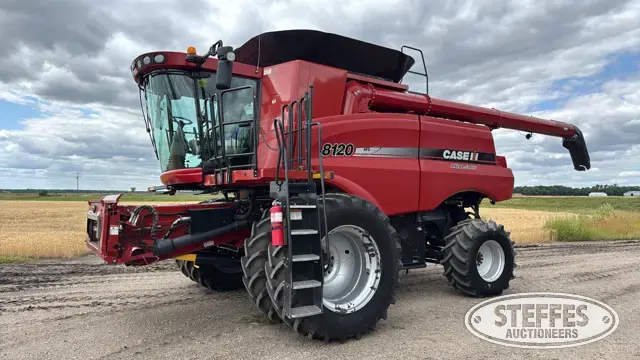 2010 Case IH 8120