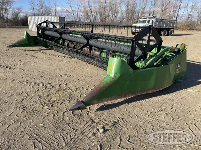 1995 John Deere 922