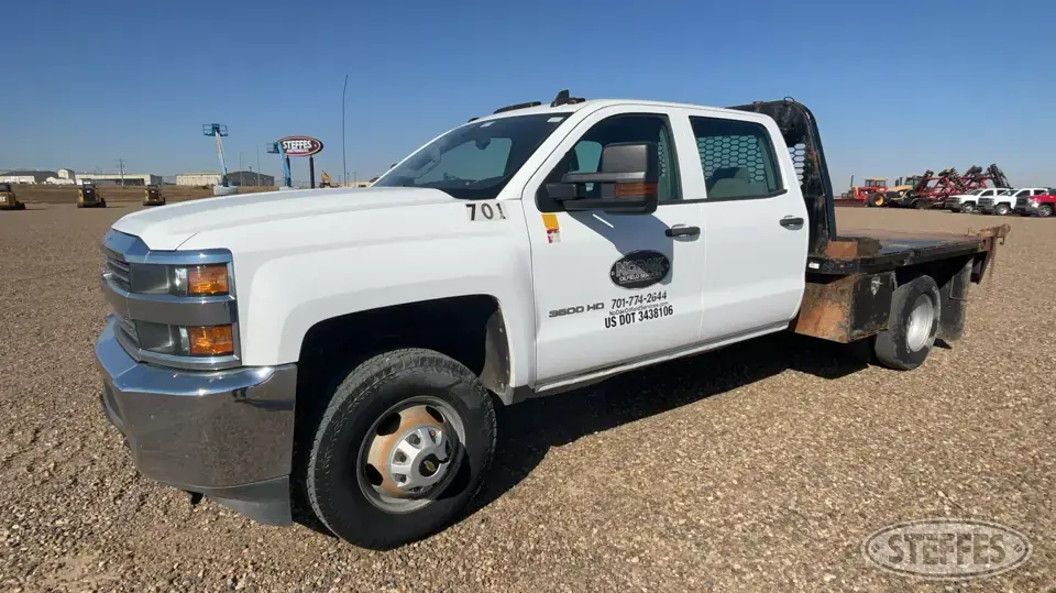 2017 Chevrolet Silverado 3500HD 1 Ton Pickup