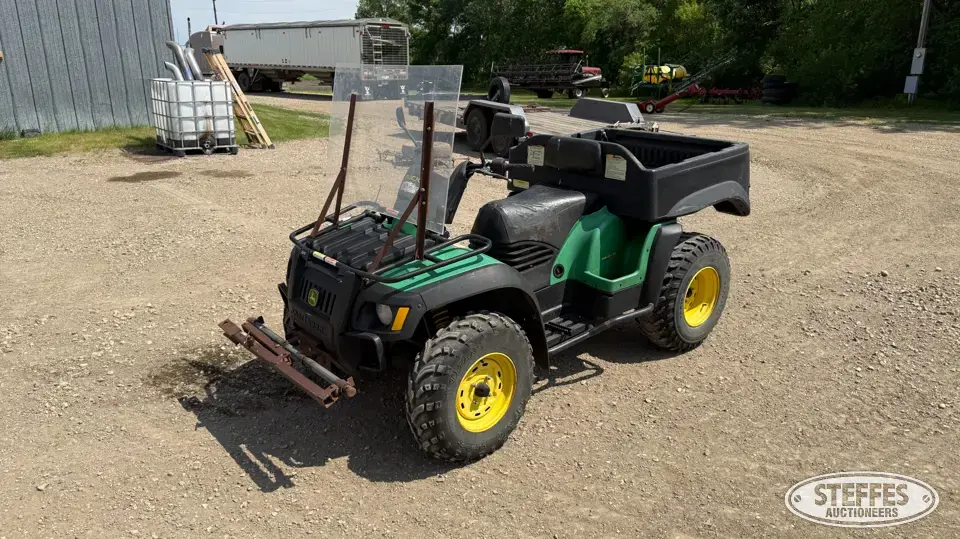 John Deere Buck 500 ATV