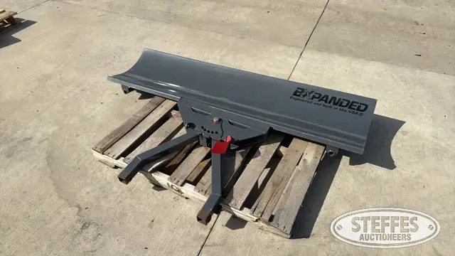 BXpanded UTV snow blade