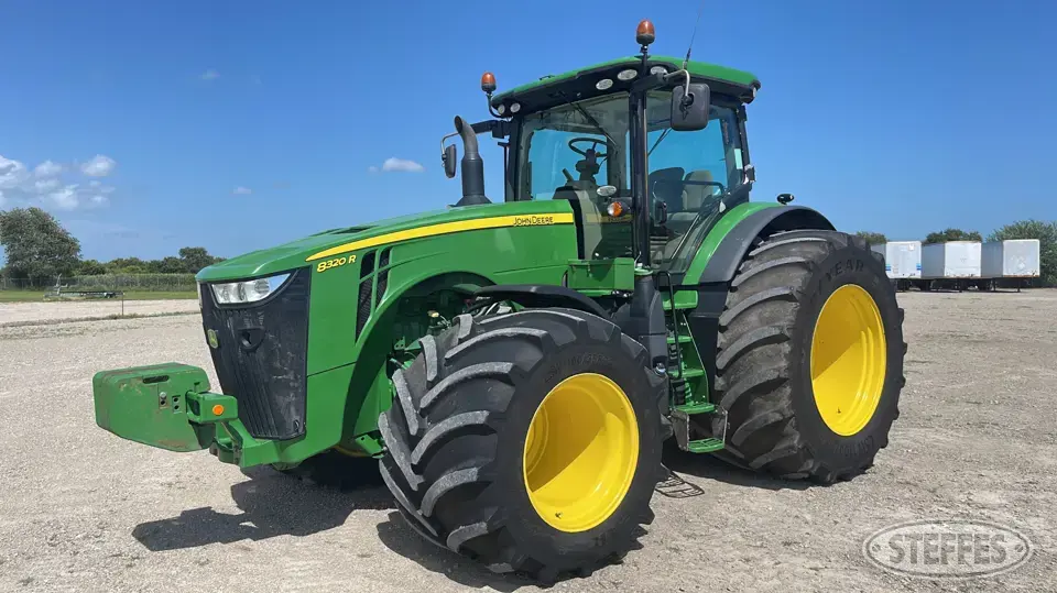 2017 John Deere 8320R MFWD Tractor