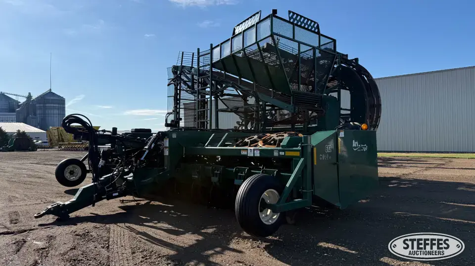 2010 Artsway 6812A Sugarbeet Harvester