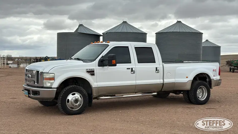2008 Ford Super Duty F-350 XLT 1 Ton Pickup