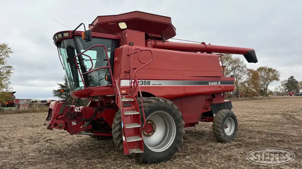 1998 Case IH 2388 Combine