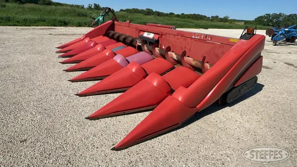 2003 Case IH 2208 Corn Head