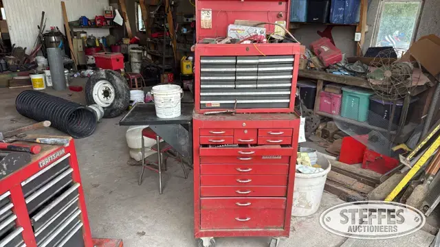 Rolling tool chest (dual) top and bottom