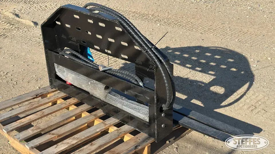 GIYI SF60 Skid Steer Fork