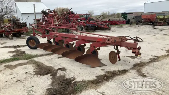 International 710