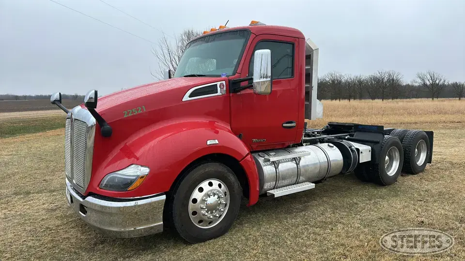 2019 Kenworth T680 Conventional Truck without Sleeper