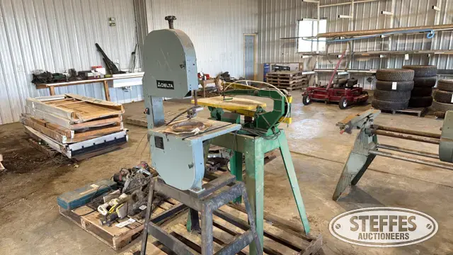 Delta & Woodtek saws