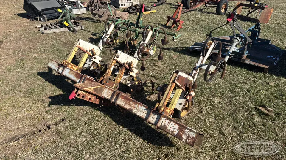 Dakon Row Crop Cultivator